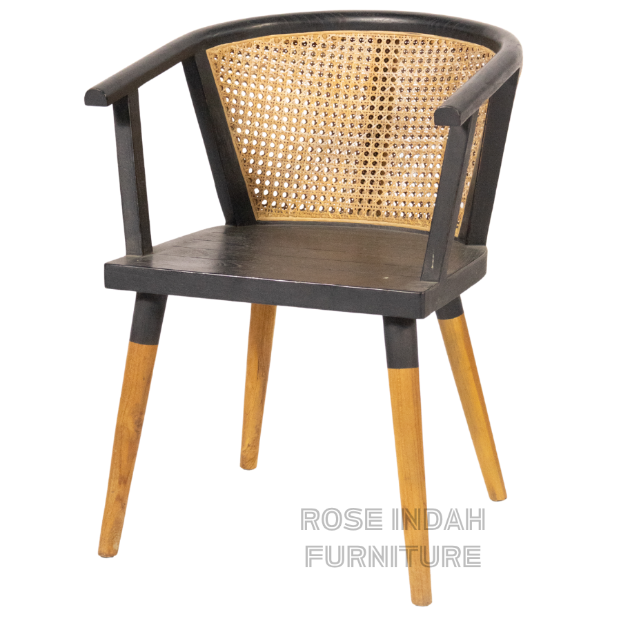 Karama Chair
